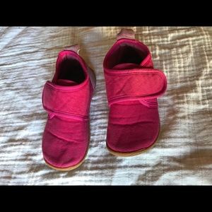 Giesswein girls slippers size 25